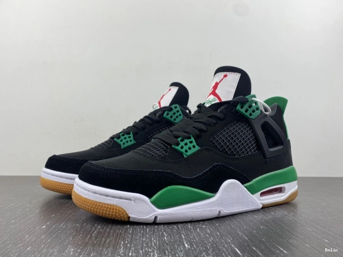 4 Jordan Retro SB DR5415-030 0630